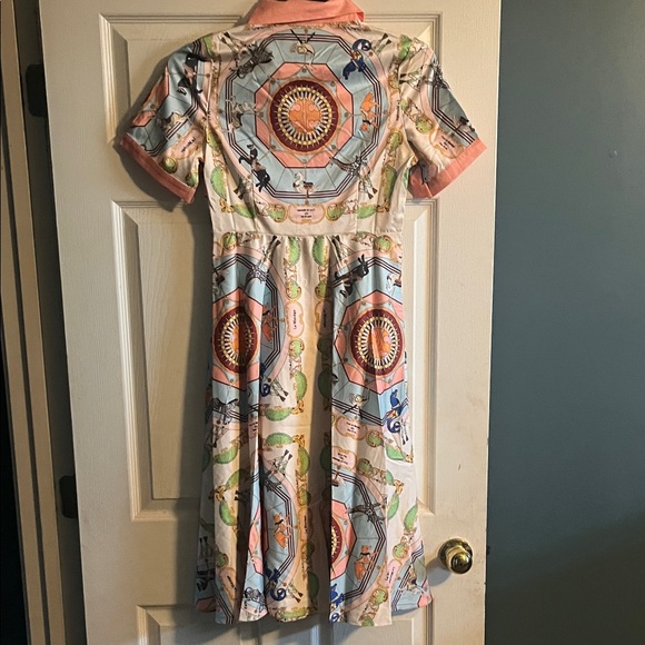 Colorful Midi Dress with Graphic Print - Picture 4 of 6